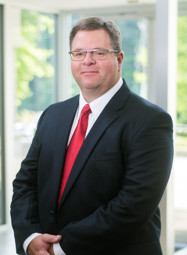 Joe handles clients' management consulting, financial reporting and tax compliance needs.